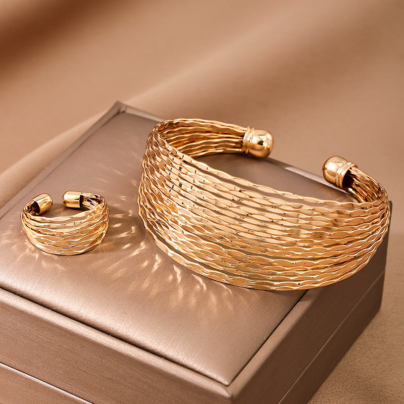 Women's Metal Design Geometric Opening Simple Retro Jewelry Set